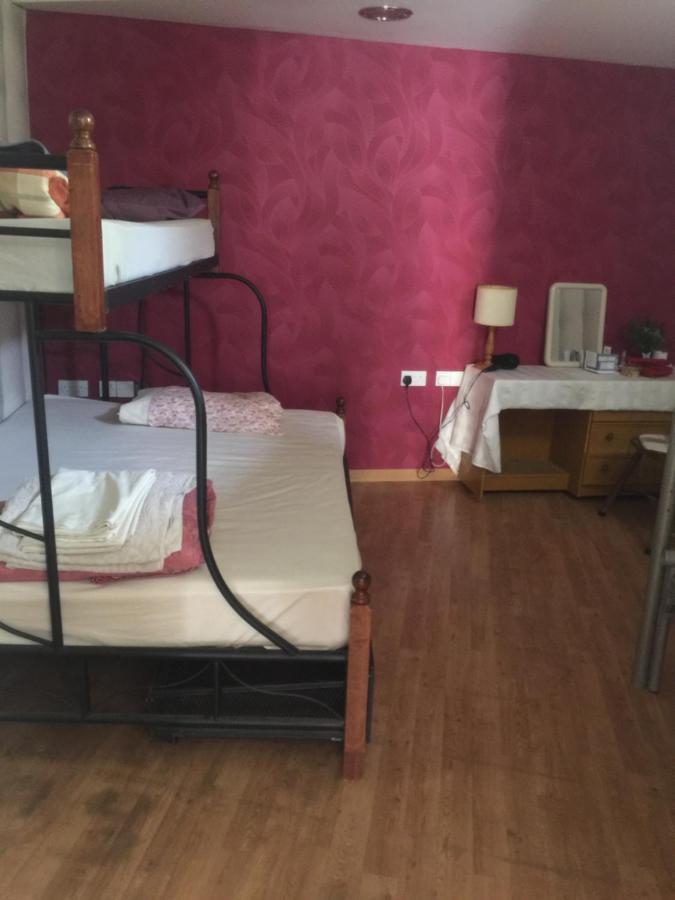 Paphos Inn Luaran gambar